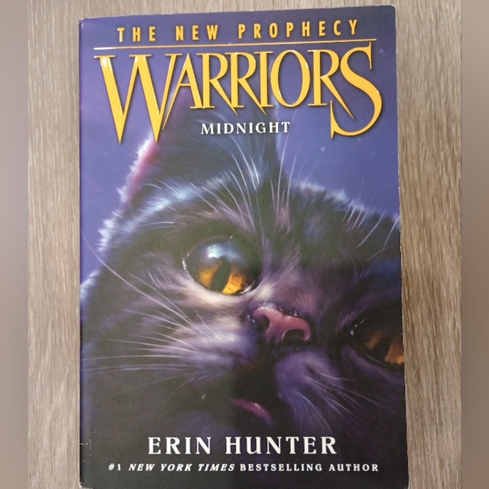 Warriors: The New Prophecy Midnight #1 by Erin Hunter